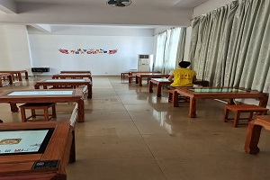 杭州臨安區(qū)於潛第一小學